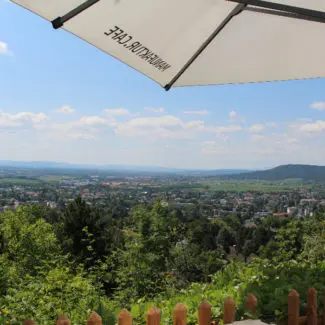 Café mit wunderschöner Aussicht – Café Blickweit und Mia`s Mödling